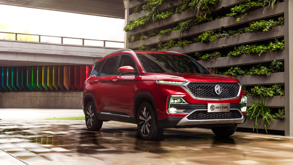 MG Hector Midnight Carnival