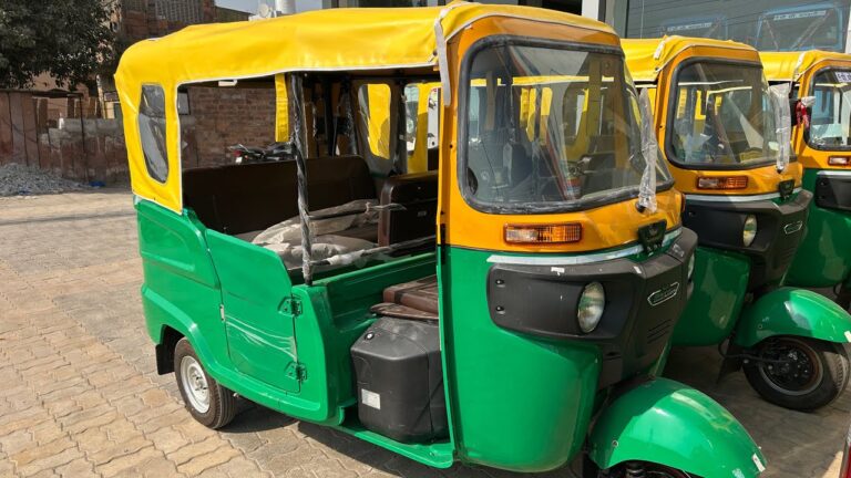 Best 3 CNG Auto in 2025