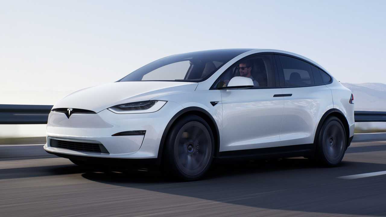 Tesla Cancels 9-Year-Old Reservations in...