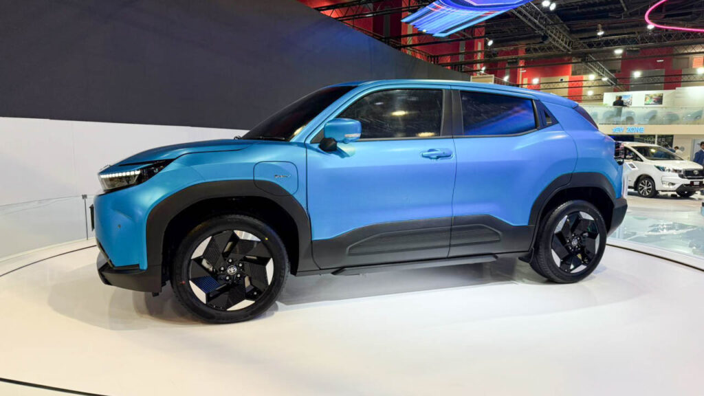 Toyota Urban Cruiser BEV