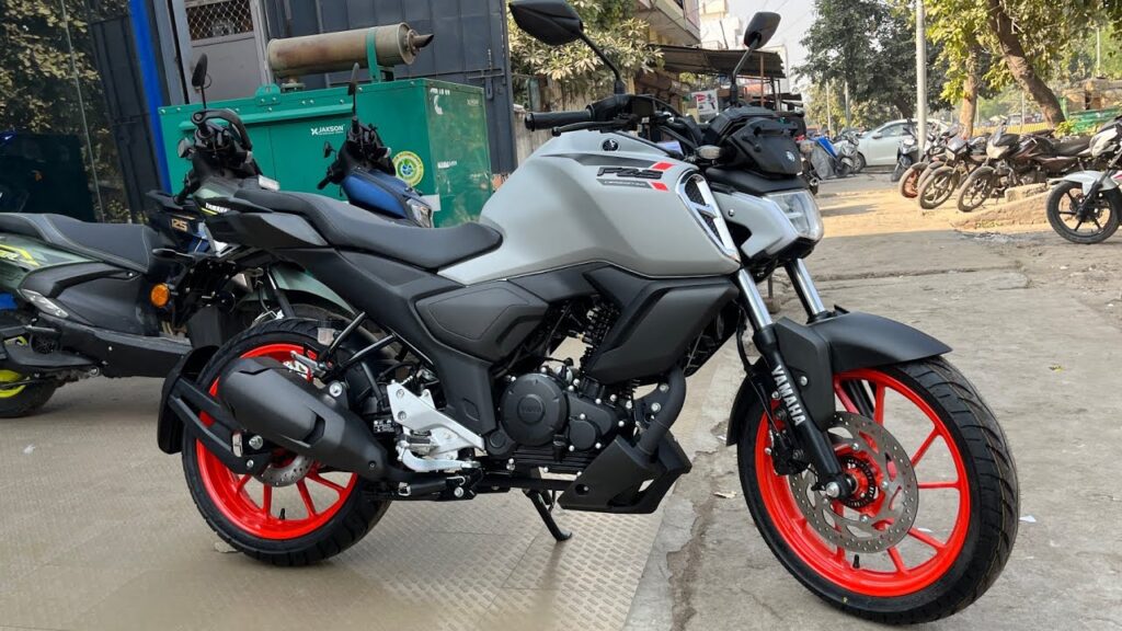 Yamaha FZ-S Fi Hybrid 2025 Review