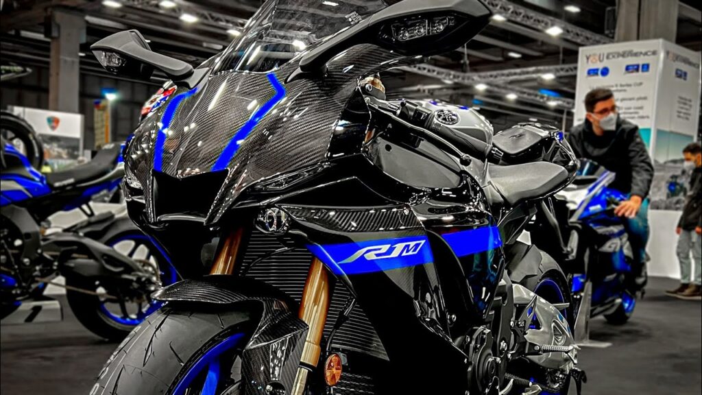 Yamaha YZF-R1M