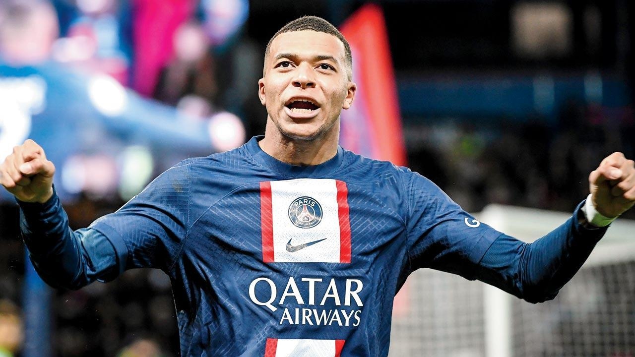 Top 10 Football player