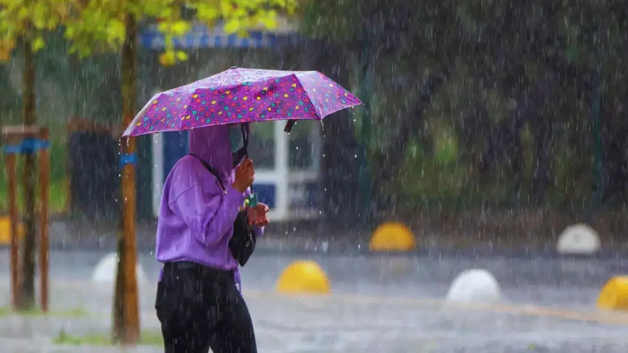 Continuous drizzle in Delhi-NCR
