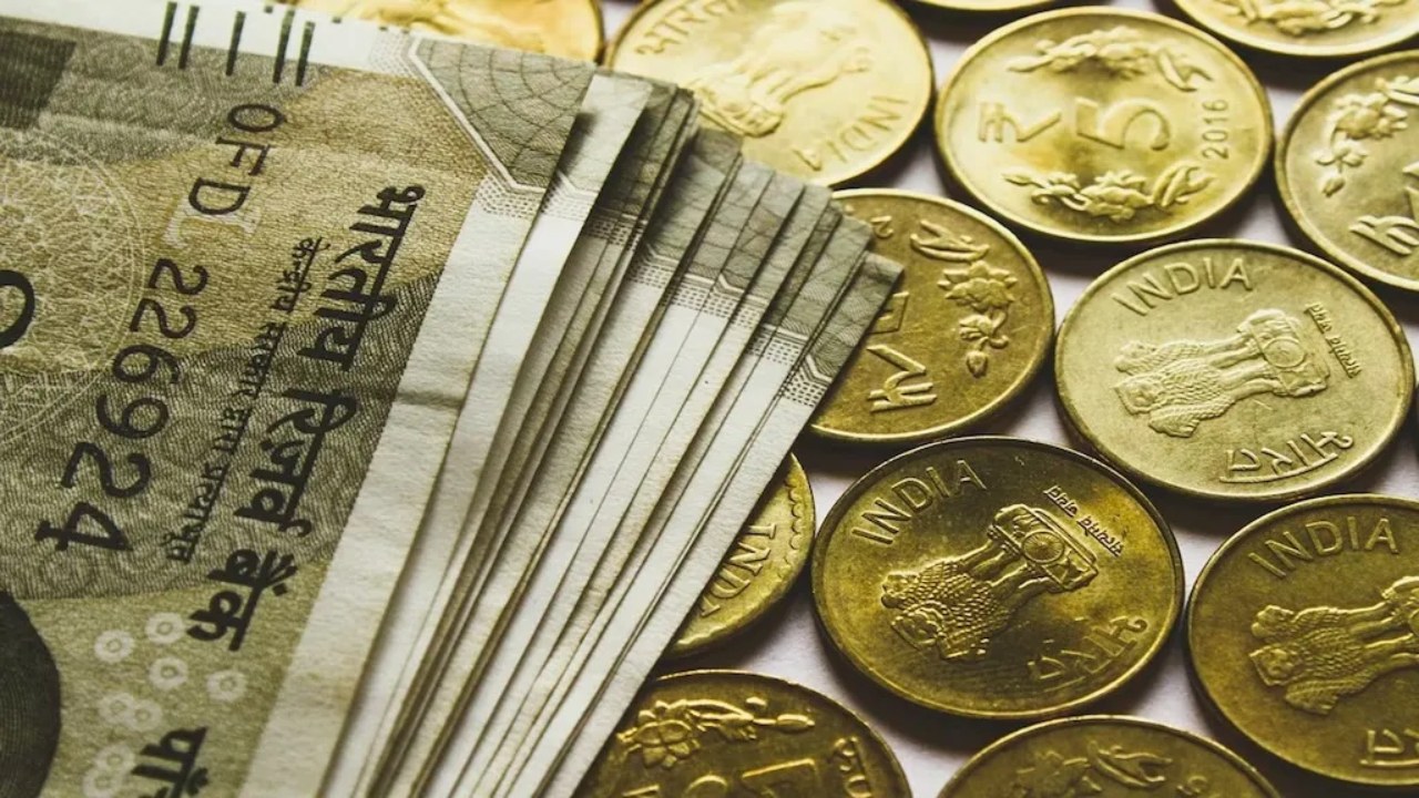 Government employees will get a gift before Diwali! DA hike will increase salary and pension