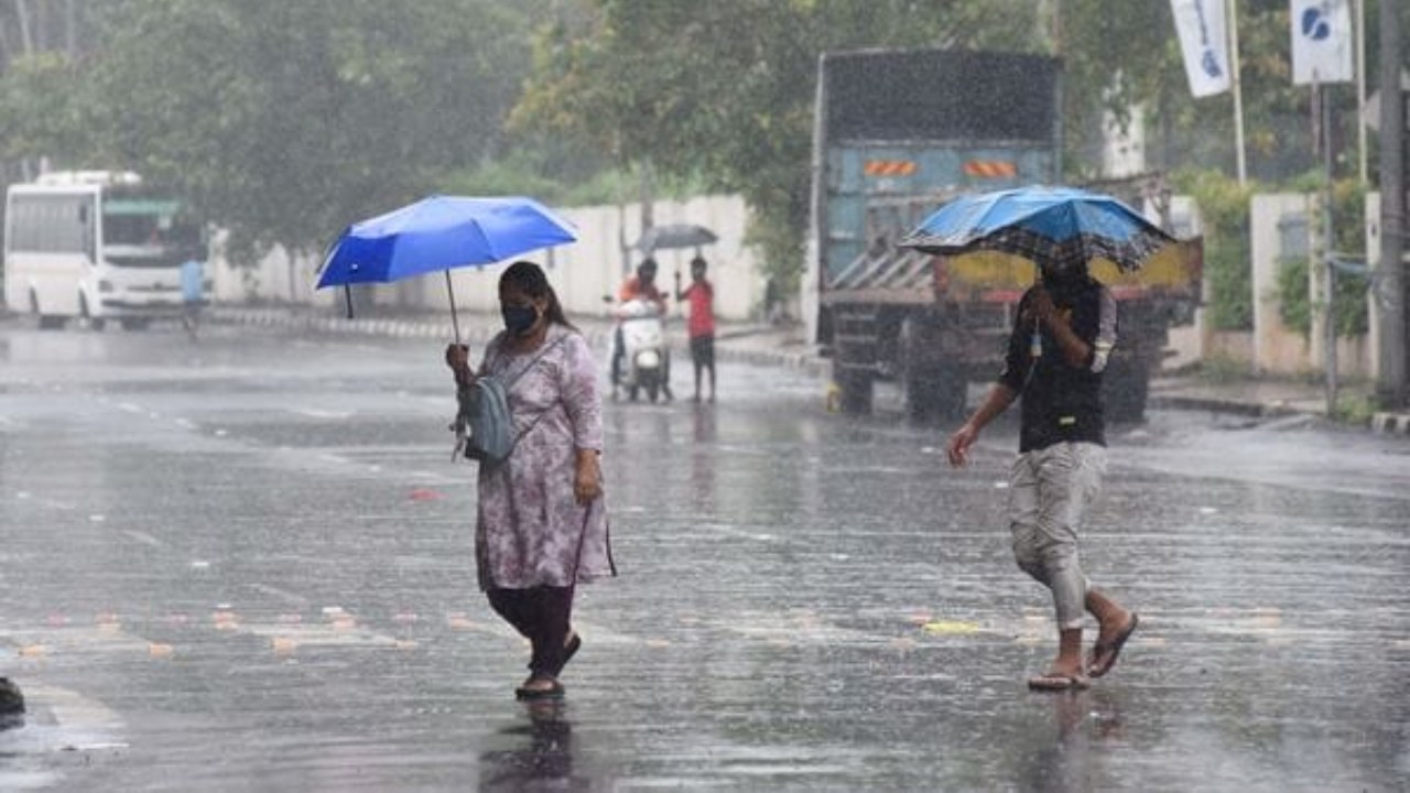 Madhya Pradesh Weather Alert: Heavy Rain in 23 Districts, Independence Day Plans at Risk