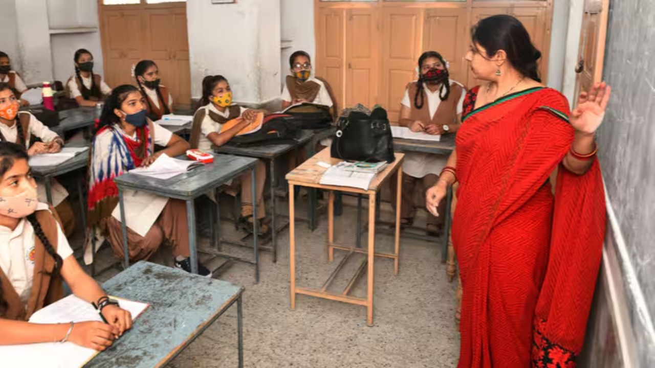PGT Teacher Recruitment 2025 by RPSC in Rajasthan