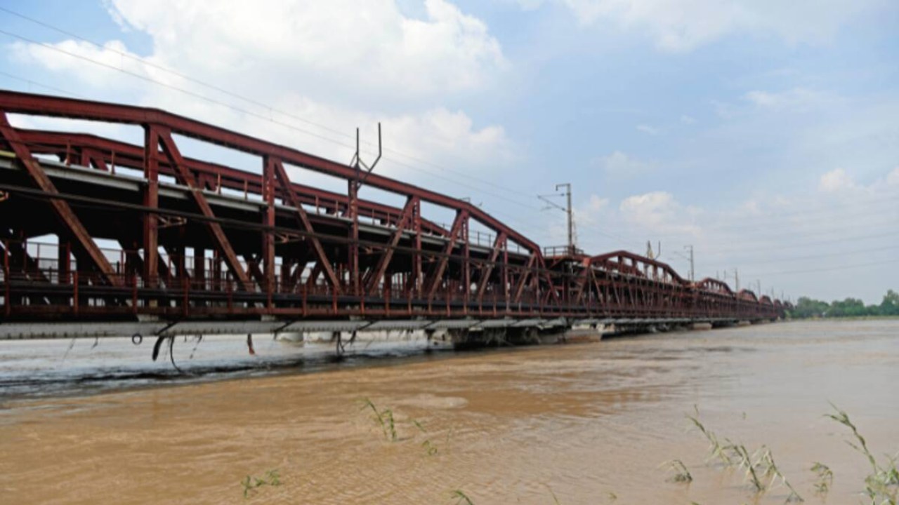 Yamuna water level in Delhi