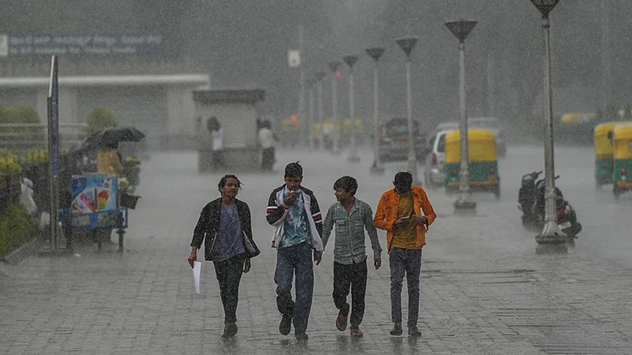 Bangalore Weather Update: Rain likely in Bengaluru on October 2, AQI improves – Check out the full weekly weather forecast