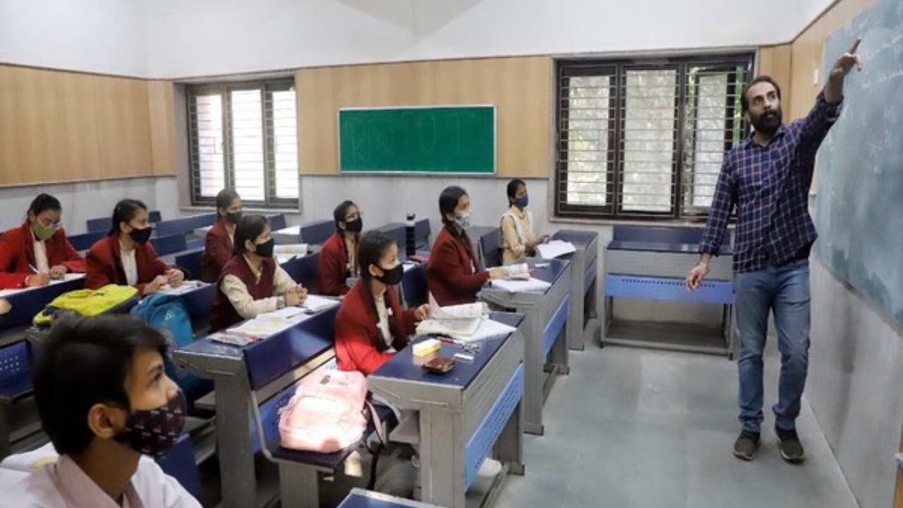 DSSSB TGT Recruitment 2025